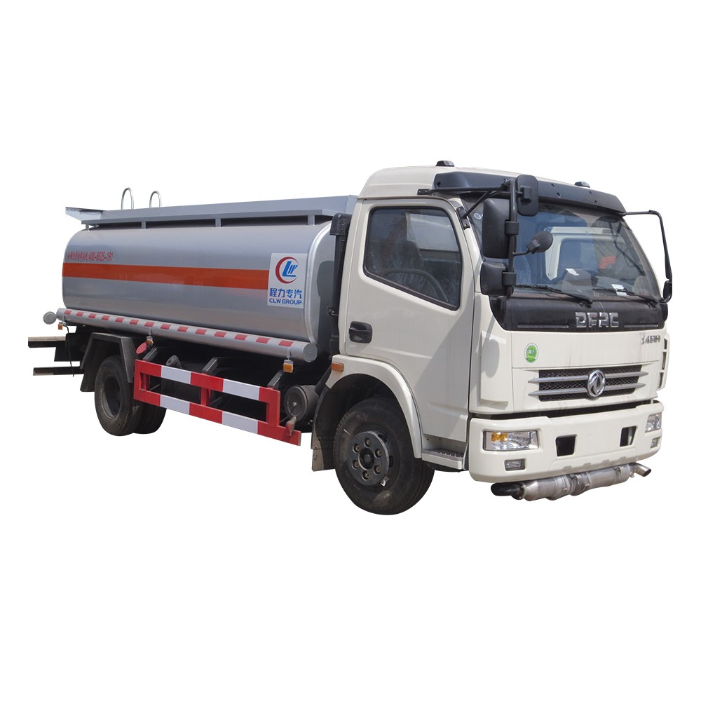 東風8000リットルオイルタンカー