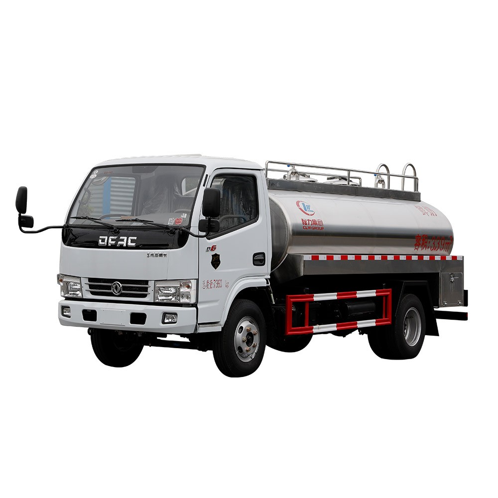 東風5000リットル牛乳トラック